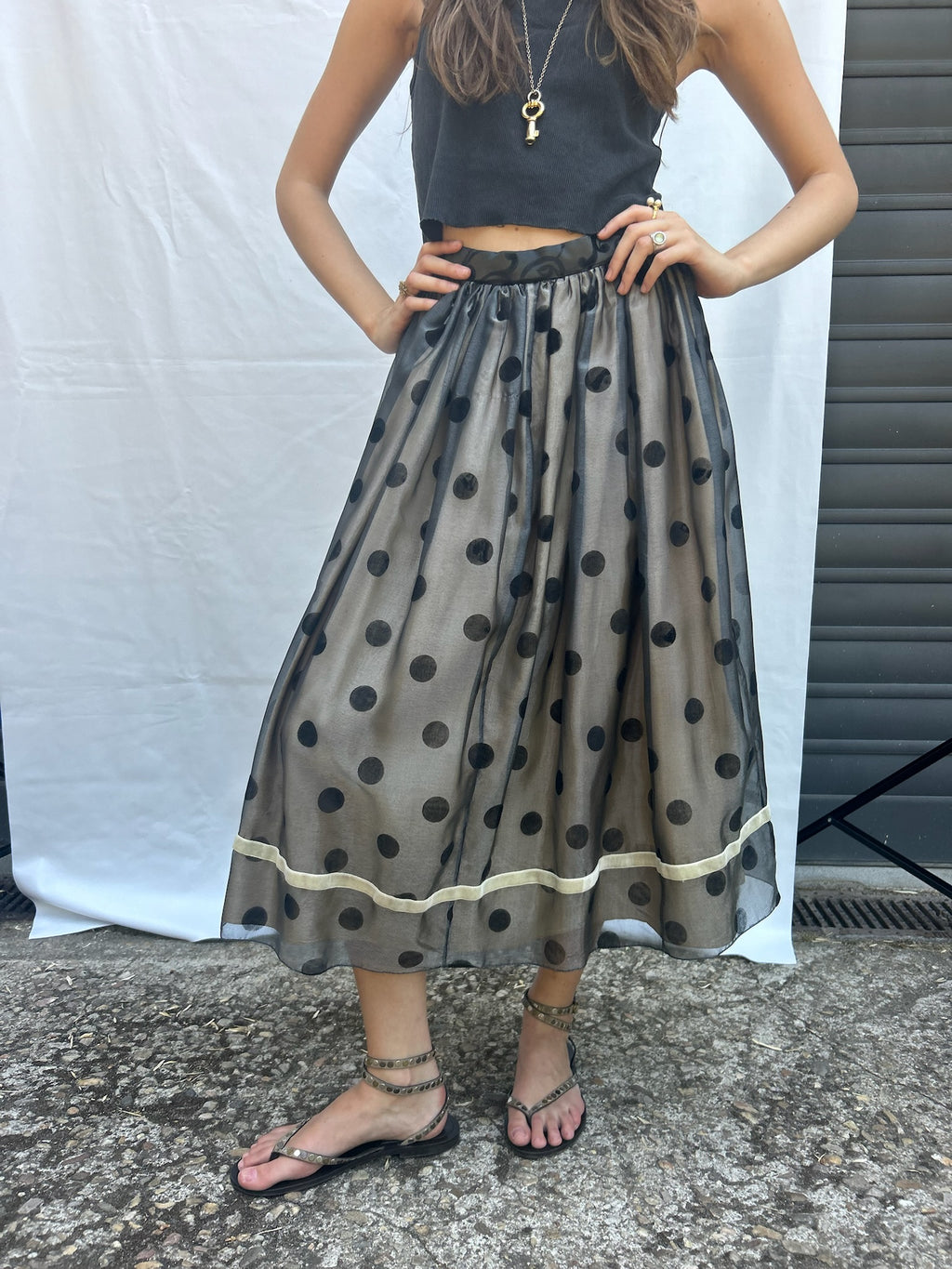 The polka dots skirt
